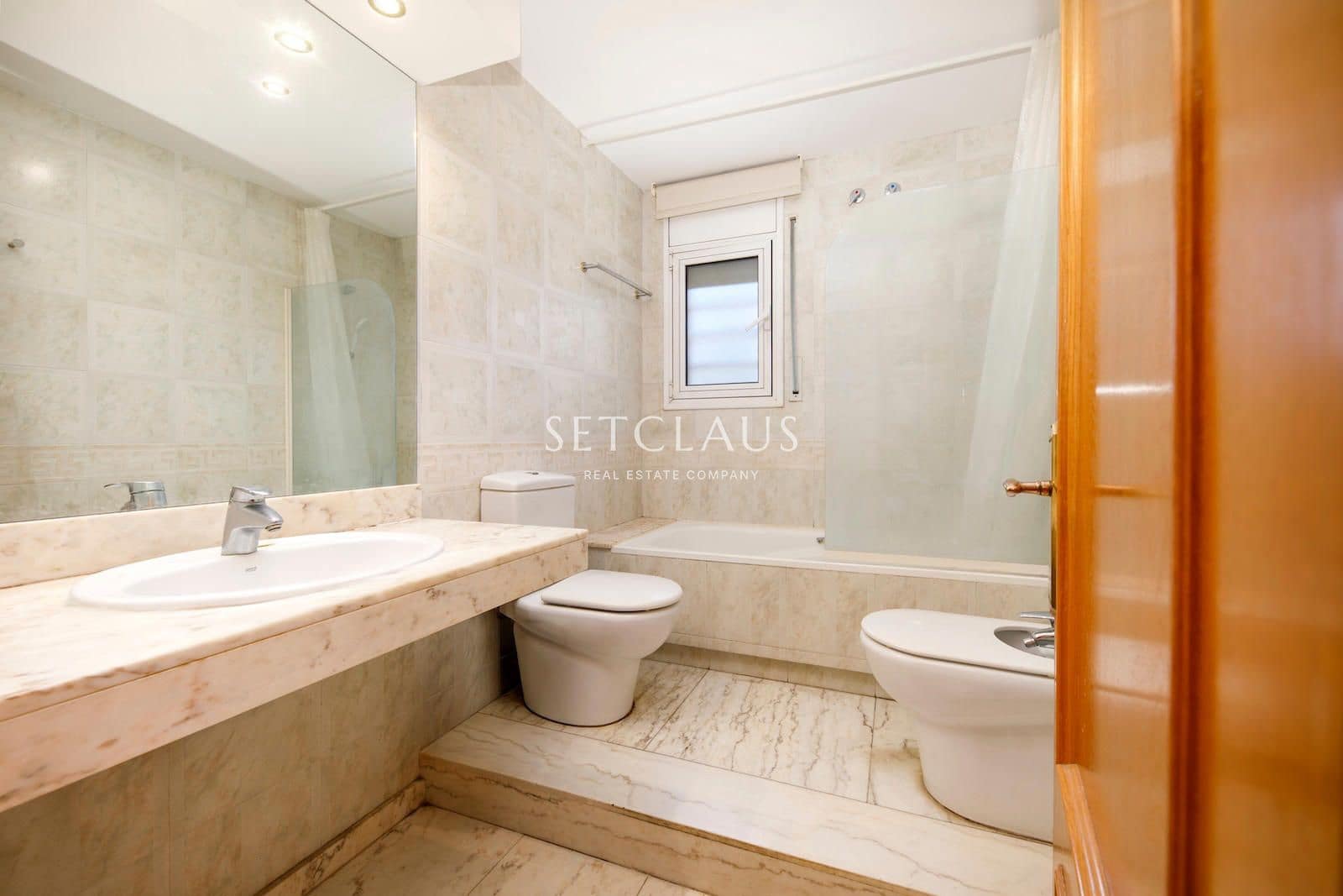 5 quarto Moradia para venda em Teia com piscina garagem - 895 000 € (Ref: 9914826)