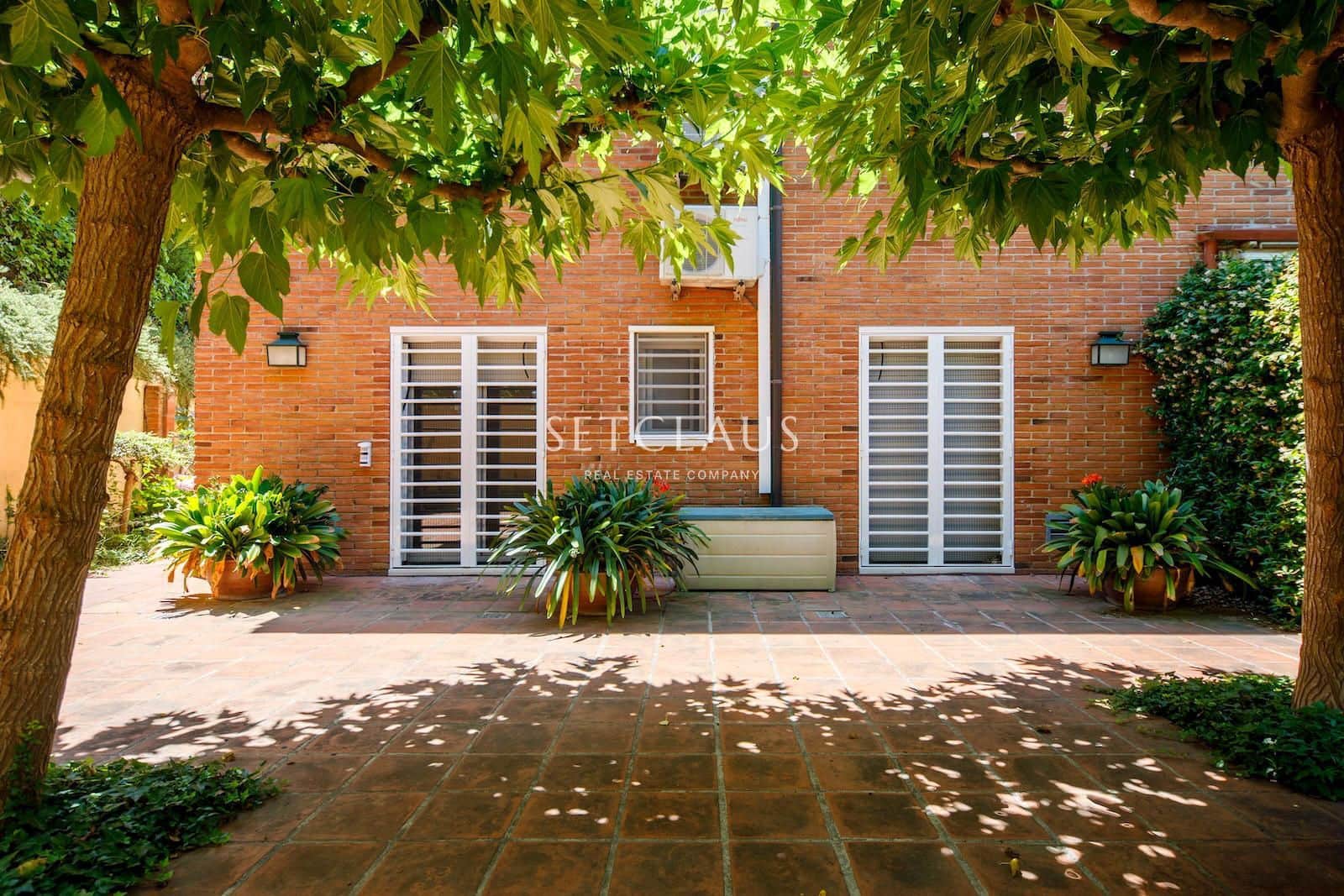 5 quarto Moradia para venda em Teia com piscina garagem - 895 000 € (Ref: 9914826)