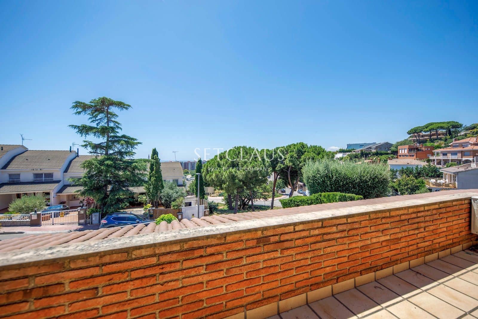 5 quarto Moradia para venda em Teia com piscina garagem - 895 000 € (Ref: 9914826)