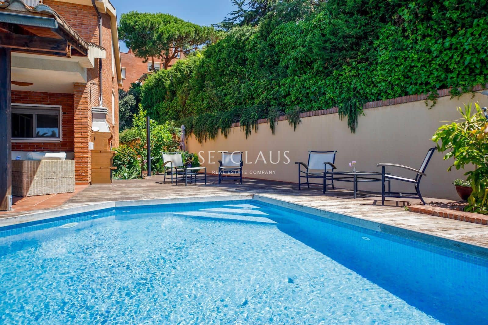 5 quarto Moradia para venda em Teia com piscina garagem - 895 000 € (Ref: 9914826)