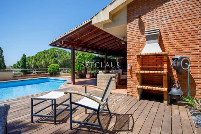 5 quarto Moradia para venda em Teià com piscina garagem - 895 000 € (Ref: 9914826)