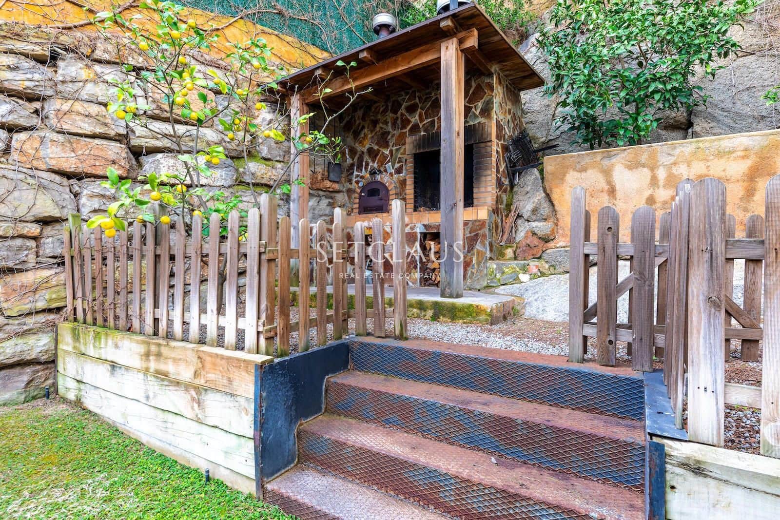 6 soveværelse Villa til salg i Premia de Dalt med swimmingpool garage - € 1.550.000 (Ref: 9941549)