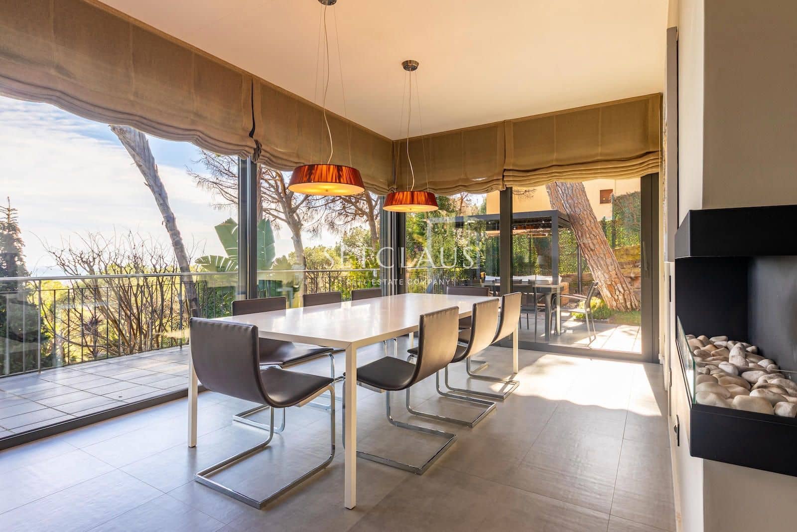 6 soveværelse Villa til salg i Premia de Dalt med swimmingpool garage - € 1.550.000 (Ref: 9941549)