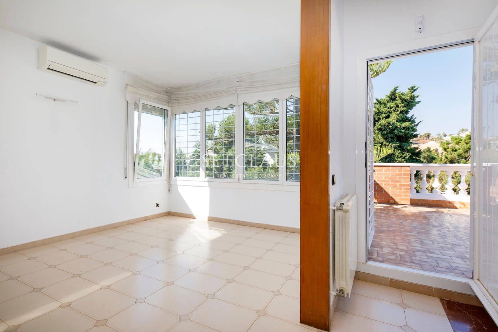 7 soveværelse Villa til salg i Alella med swimmingpool garage - € 795.000 (Ref: 9941550)