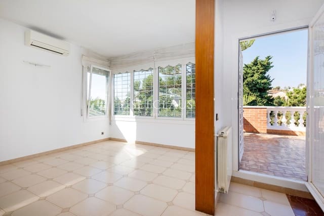 7 soveværelse Villa til salg i Alella med swimmingpool garage - € 795.000 (Ref: 9941550)