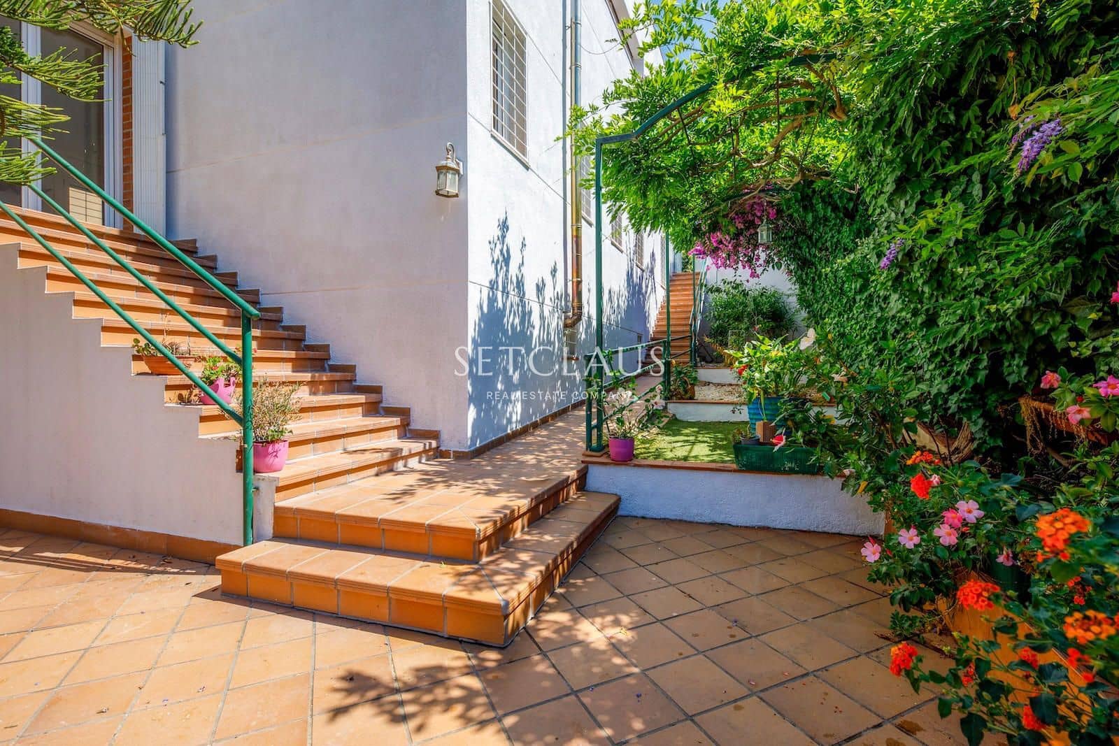 7 soveværelse Villa til salg i Alella med swimmingpool garage - € 795.000 (Ref: 9941550)