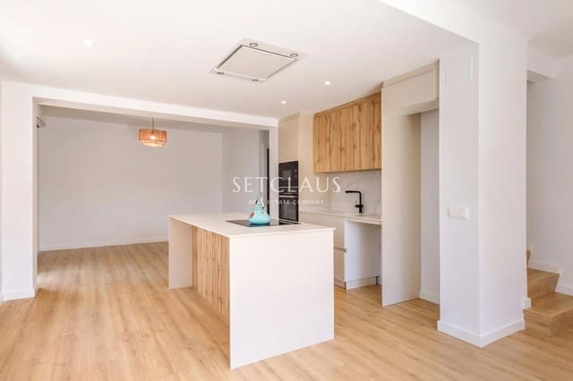 3 slaapkamer Villa te koop in Alella met zwembad garage - € 675.000 (Ref: 9948348)
