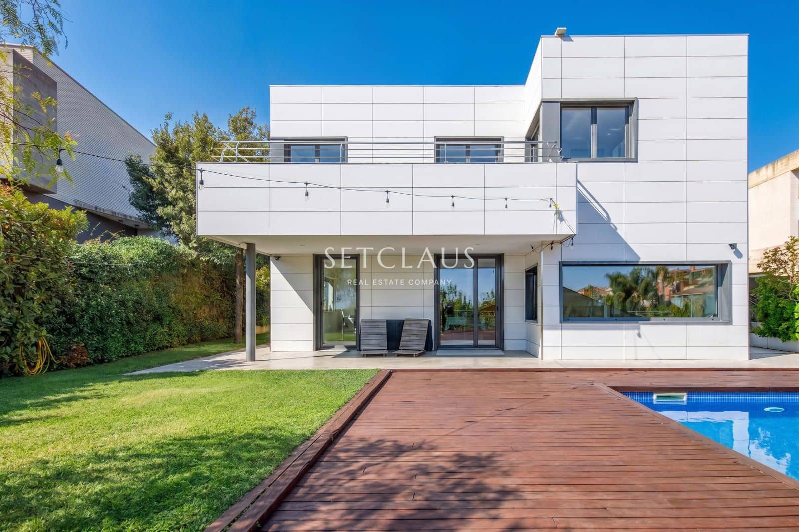 4 bedroom Villa for sale in Teia with pool garage - € 1,090,000 (Ref: 9950735)