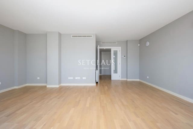 4 bedroom Townhouse for rent in Teià with pool garage - € 3,000 (Ref: 9953356)