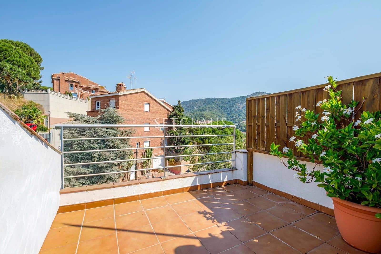 2 slaapkamer Villa te koop in Teia - € 360.000 (Ref: 9961608)