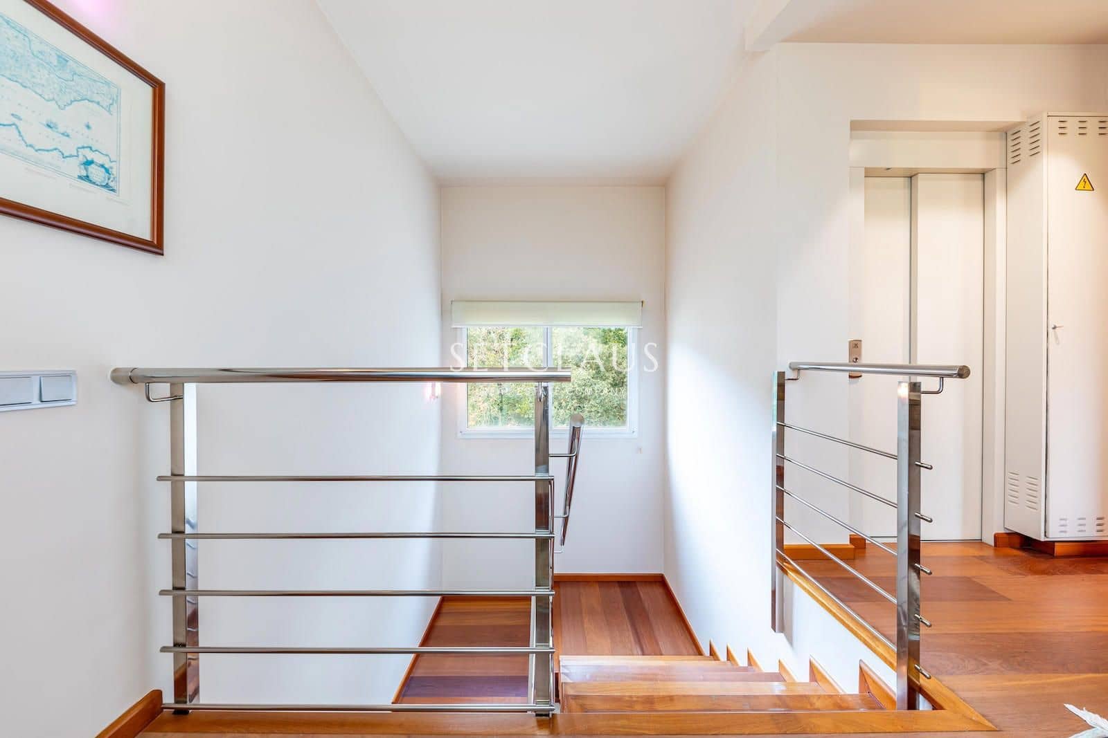 7 bedroom Villa for sale in Vallromanes with pool garage - € 1,790,000 (Ref: 9964147)