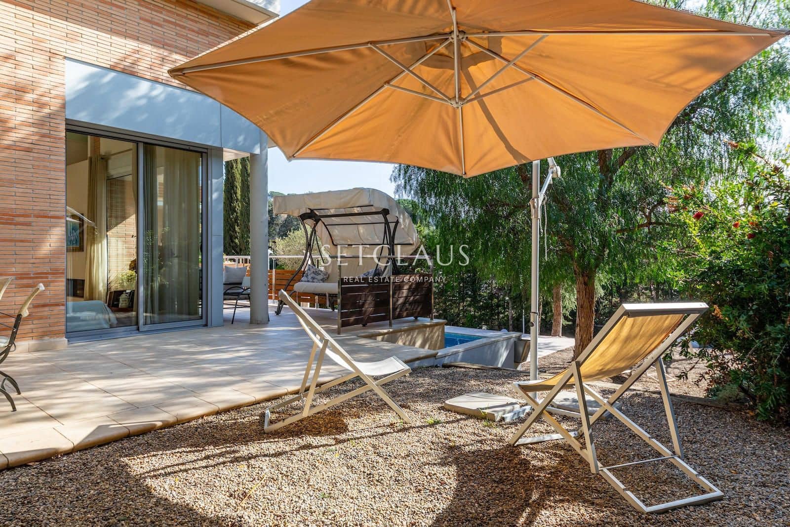 7 bedroom Villa for sale in Vallromanes with pool garage - € 1,790,000 (Ref: 9964147)