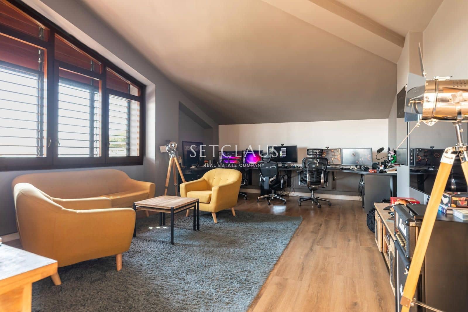 5 sypialnia Willa na sprzedaż w Badalona z basenem garażem - 1 850 000 € (Ref: 9973975)