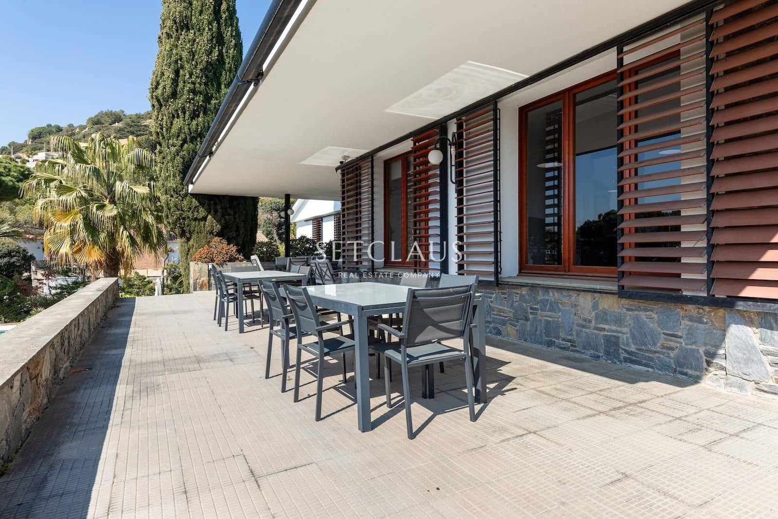 5 sypialnia Willa na sprzedaż w Badalona z basenem garażem - 1 850 000 € (Ref: 9973975)