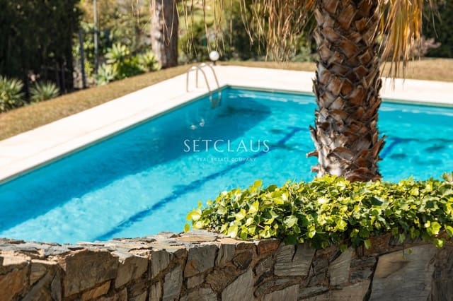 Chalet de 5 habitaciones en Badalona en venta con piscina garaje - 1.850.000 € (Ref: 9973975)