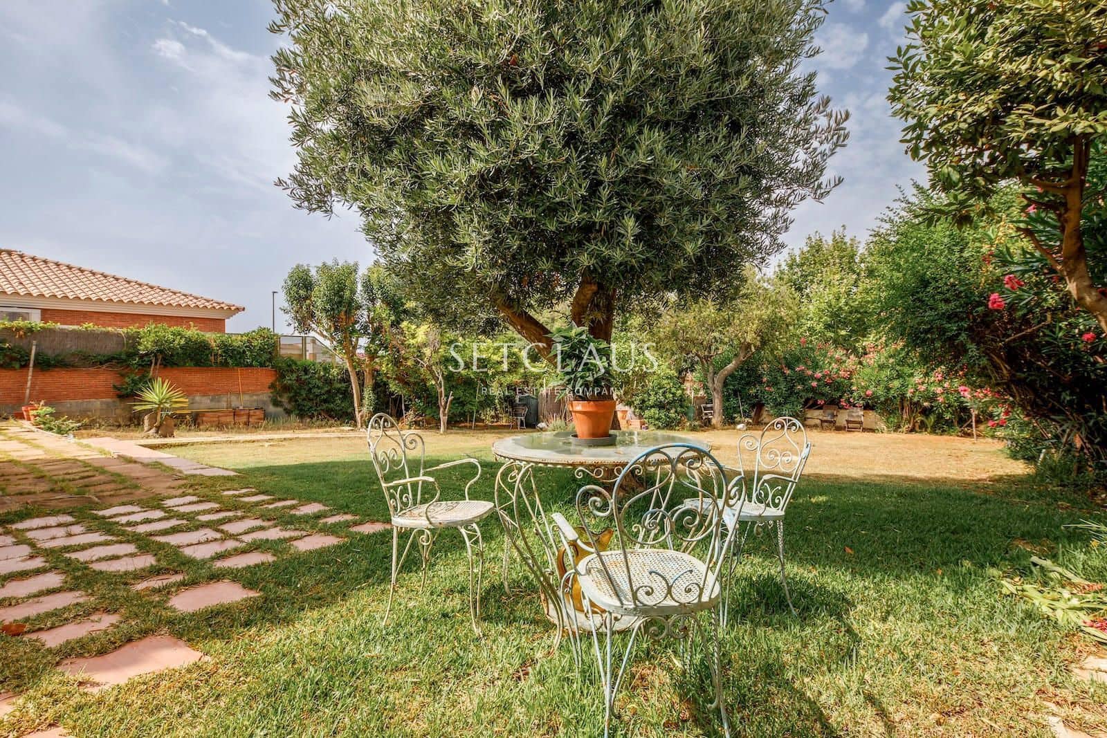 3 soveværelse Villa til salg i El Masnou med garage - € 1.070.000 (Ref: 9975950)