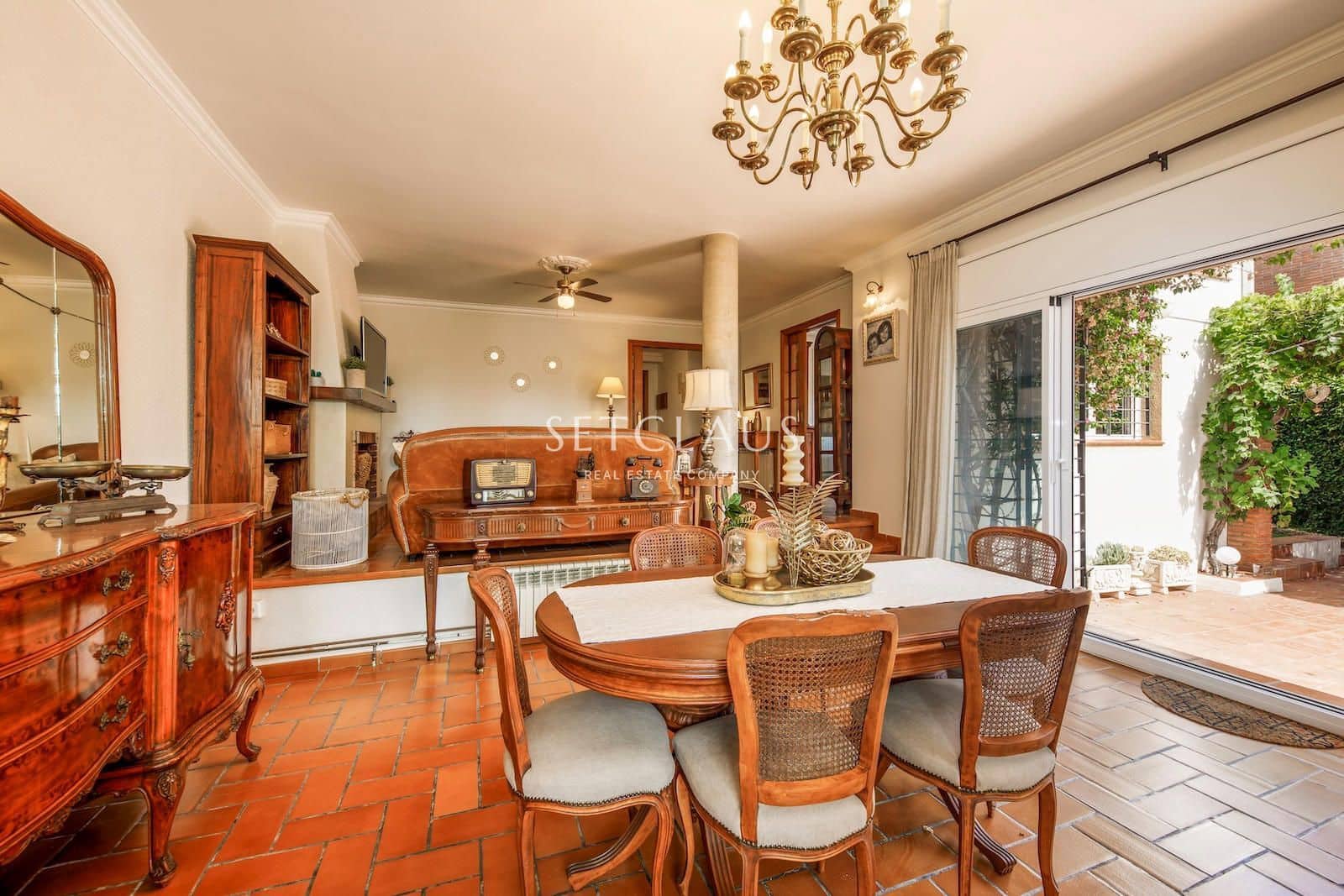 4 sovrum Villa till salu i El Masnou med pool garage - 1 190 000 € (Ref: 9981634)