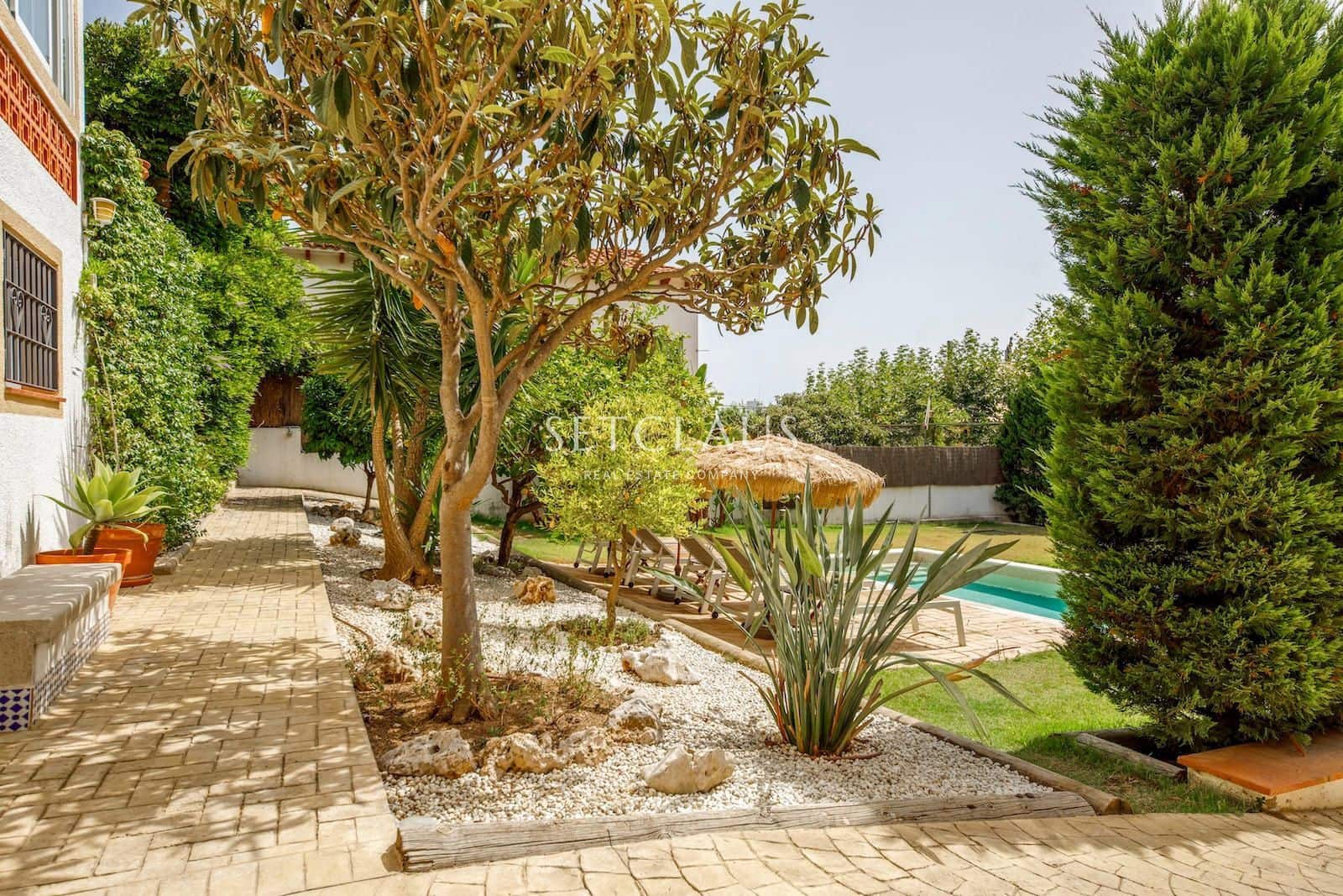 4 sovrum Villa till salu i El Masnou med pool garage - 1 190 000 € (Ref: 9981634)