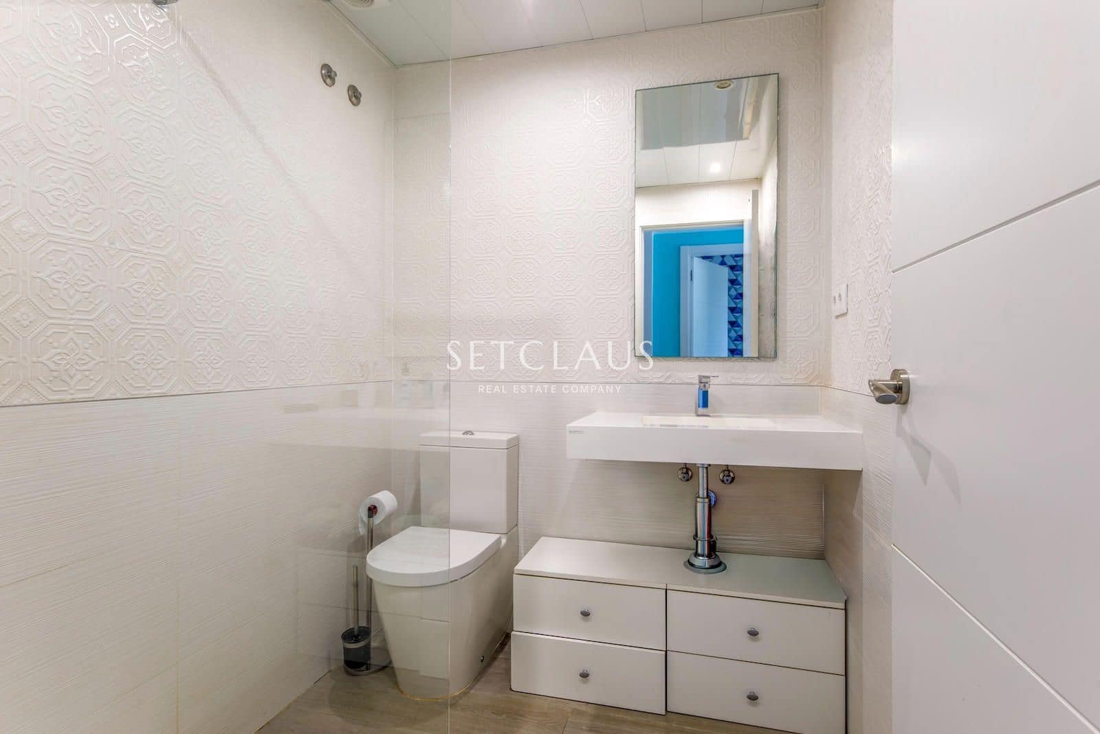 Piso de 4 habitaciones en Calella en venta con piscina garaje - 890.000 € (Ref: 9997764)