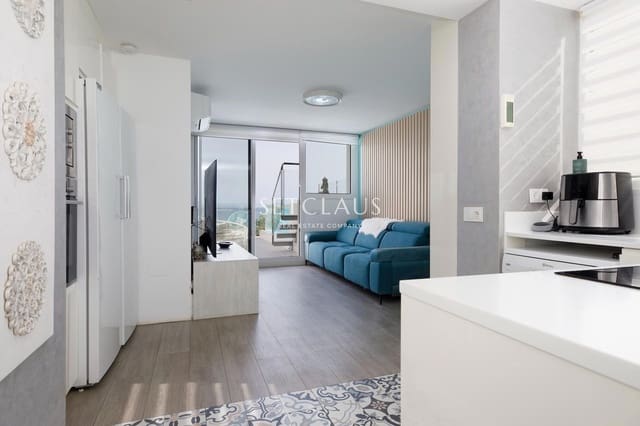 Piso de 4 habitaciones en Calella en venta con piscina garaje - 890.000 € (Ref: 9997764)
