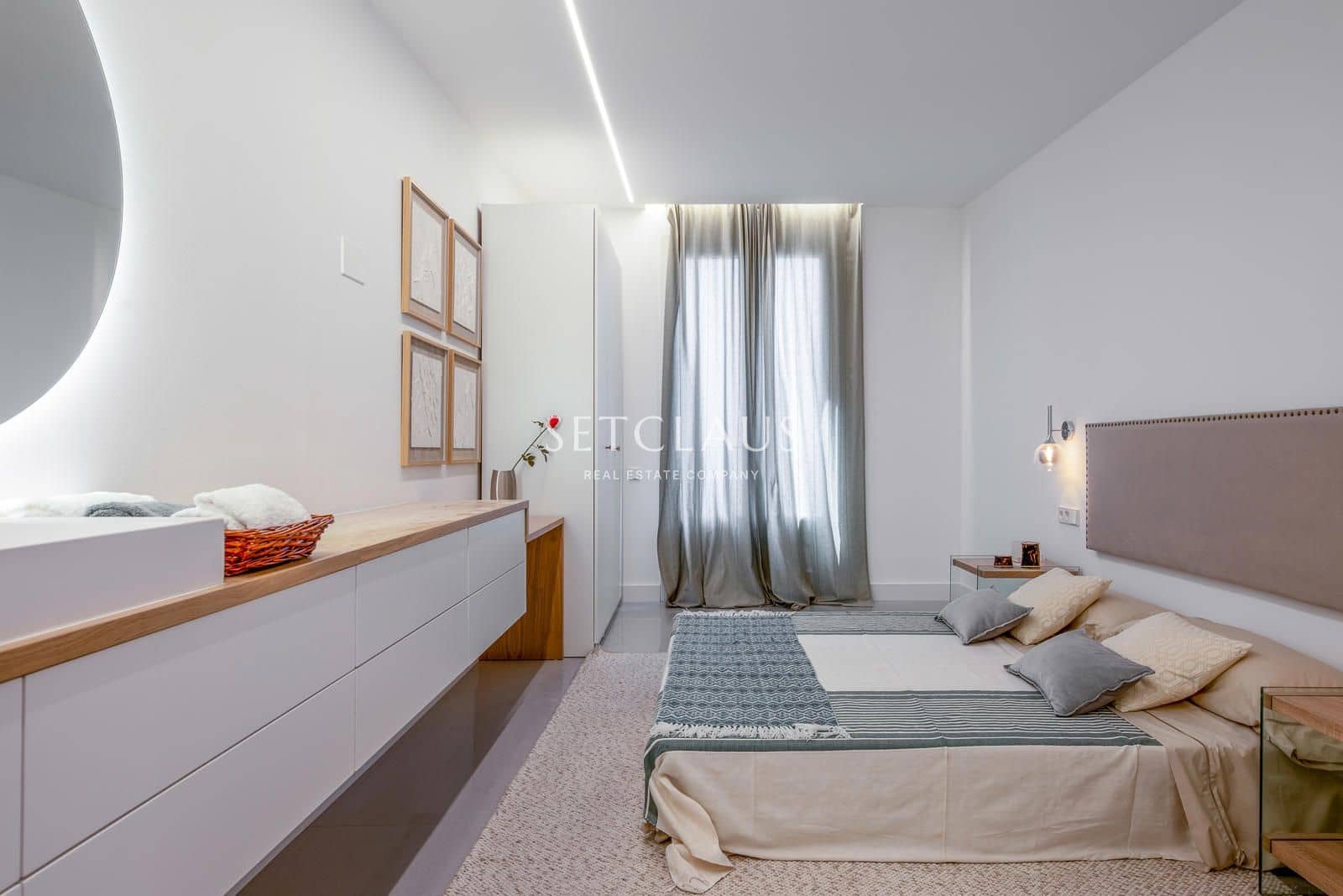 2 makuuhuone Kattohuoneisto myytävänä paikassa Barcelona kaupunki - 1 200 000 € (Ref: 9999156)