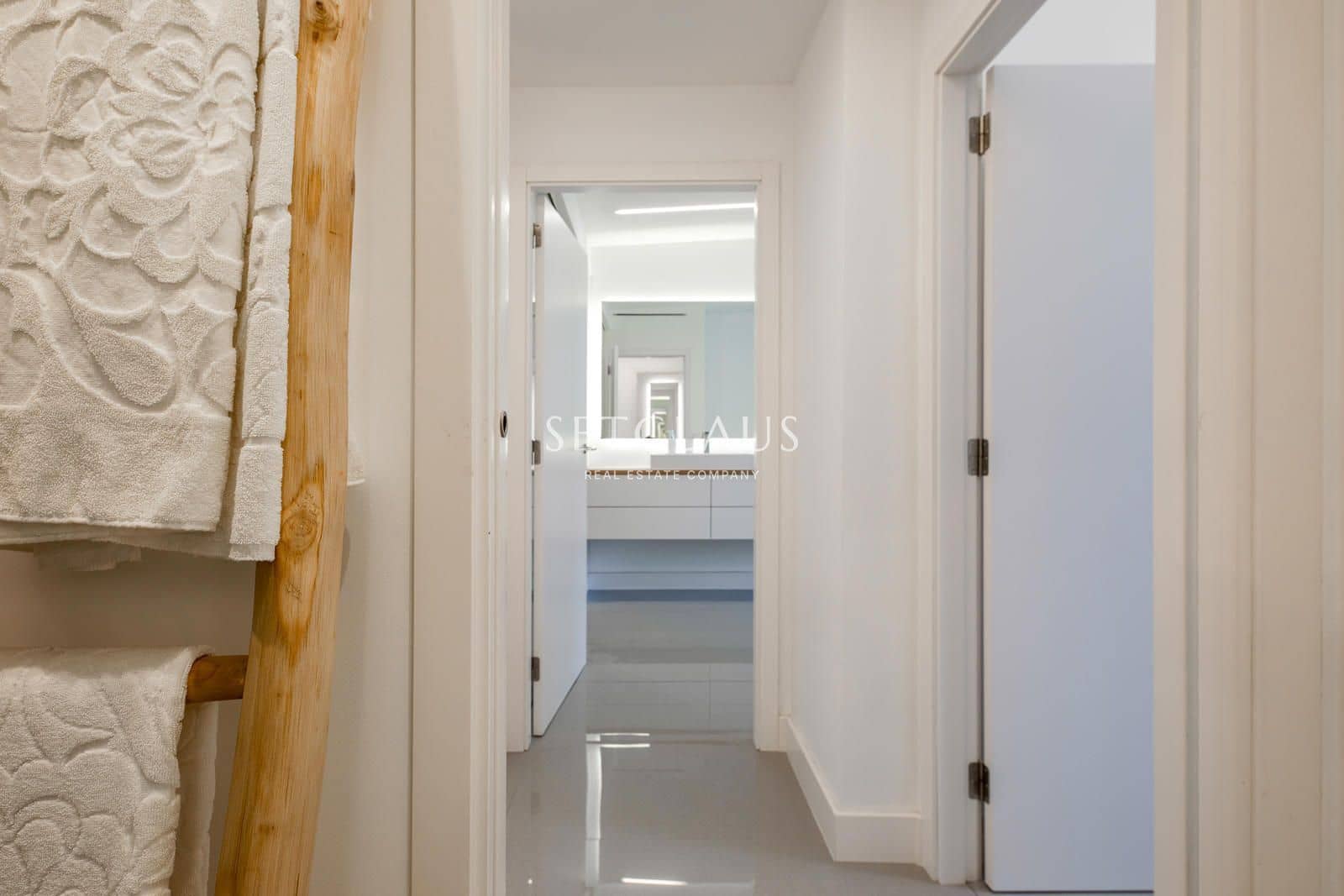 2 makuuhuone Kattohuoneisto myytävänä paikassa Barcelona kaupunki - 1 200 000 € (Ref: 9999156)