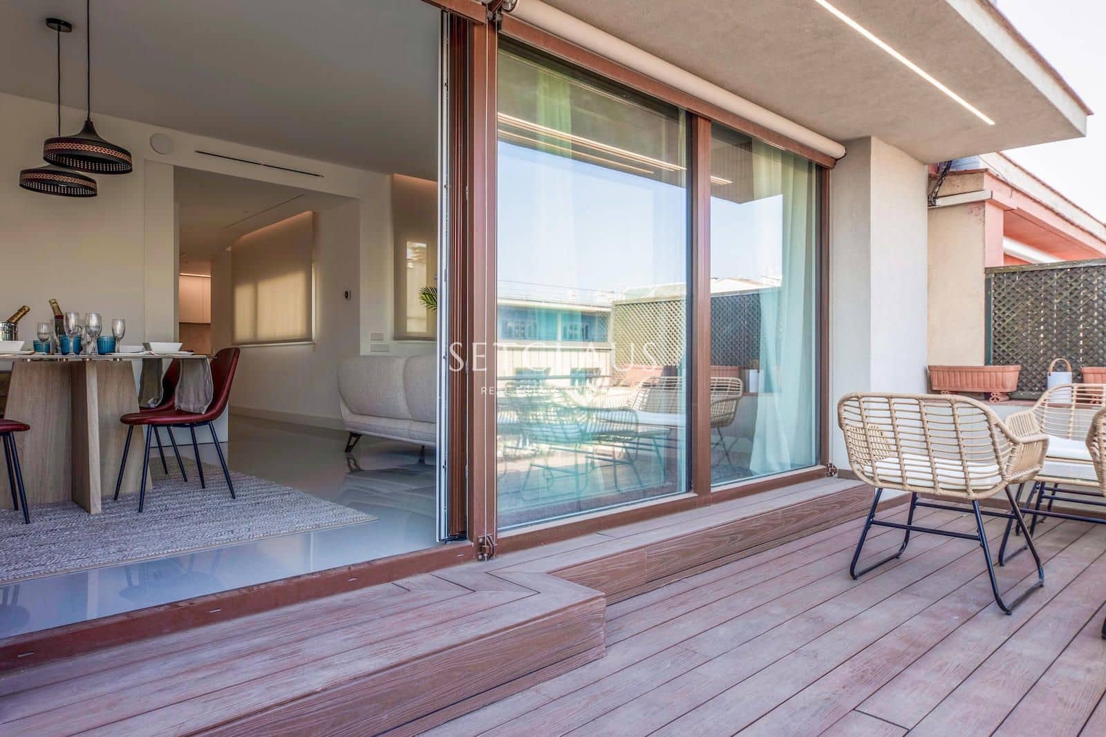 2 makuuhuone Kattohuoneisto myytävänä paikassa Barcelona kaupunki - 1 200 000 € (Ref: 9999156)