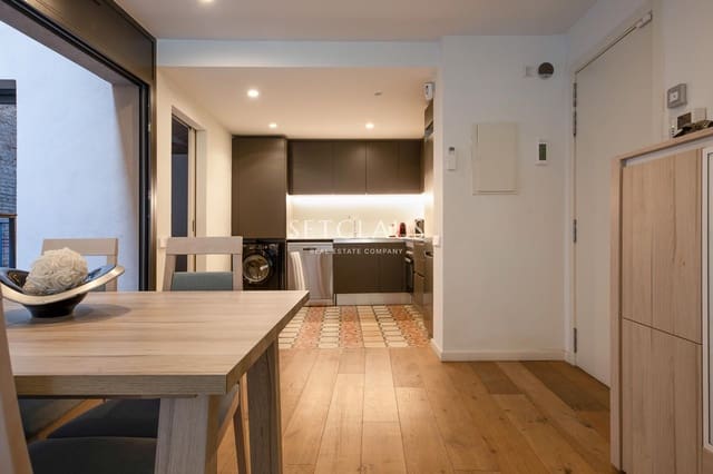 2 soveværelse Lejlighed til salg i Sant Antoni, Barcelona by med swimmingpool - € 790.000 (Ref: 9999387)