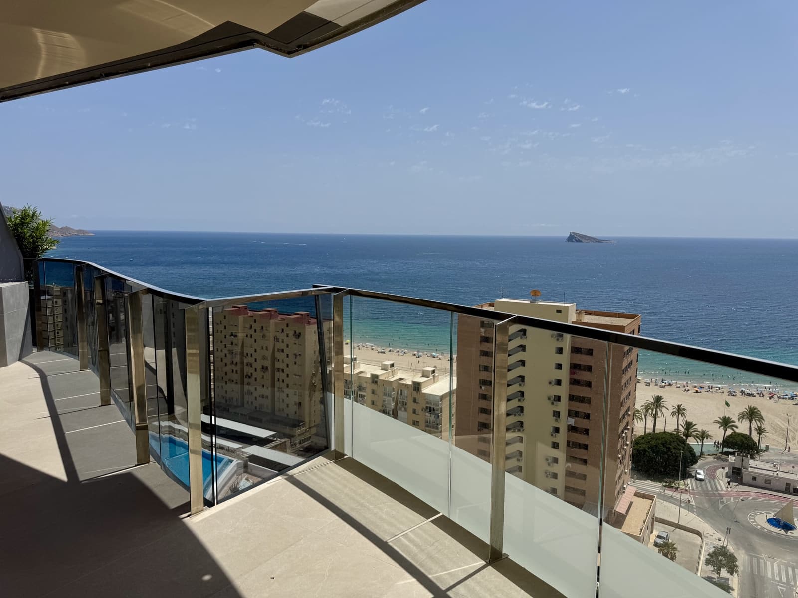 3 slaapkamer Appartement te koop in Benidorm met zwembad garage - € 898.000 (Ref: 10026069)