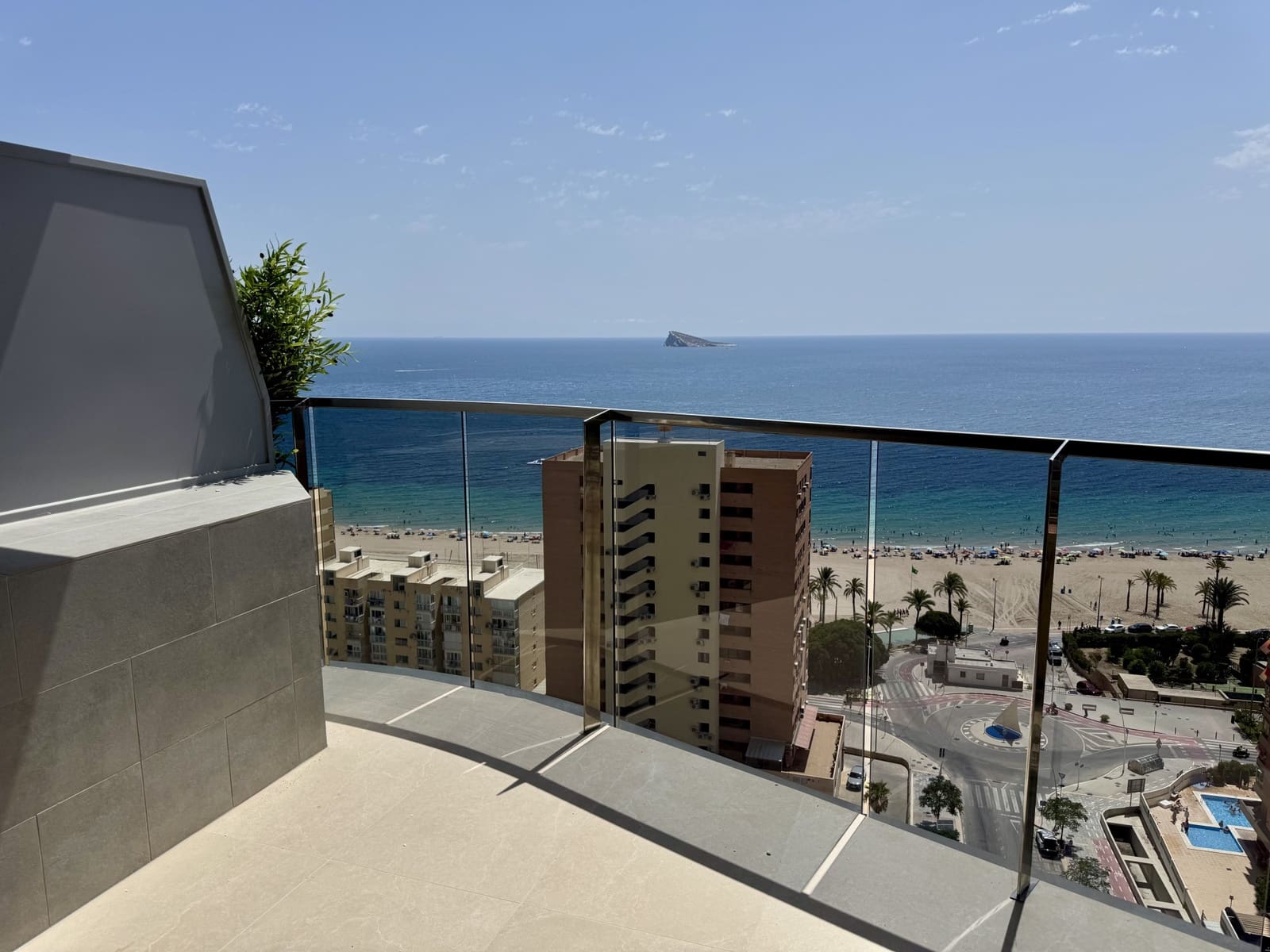 3 slaapkamer Appartement te koop in Benidorm met zwembad garage - € 898.000 (Ref: 10026069)