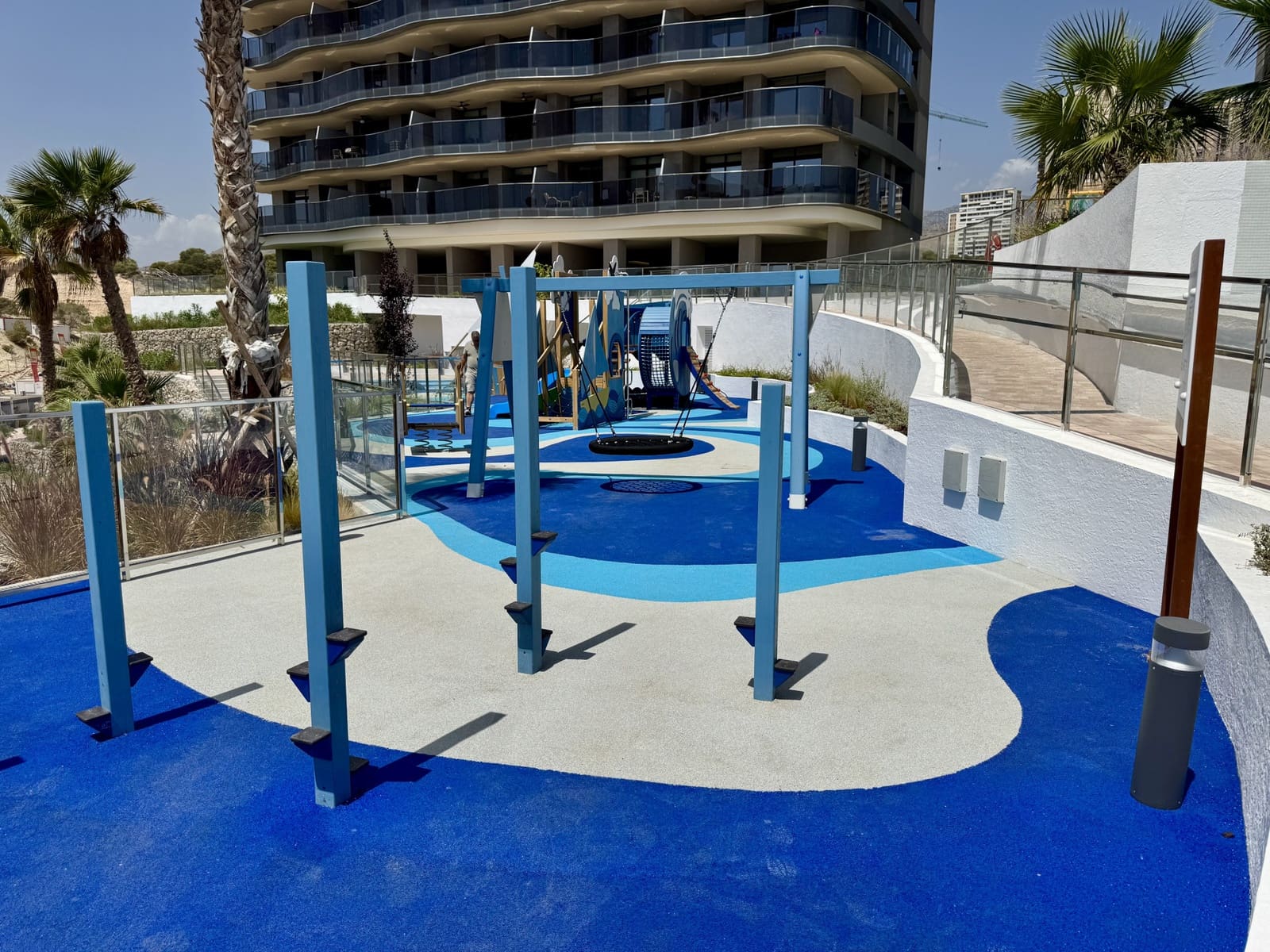 3 slaapkamer Appartement te koop in Benidorm met zwembad garage - € 898.000 (Ref: 10026069)