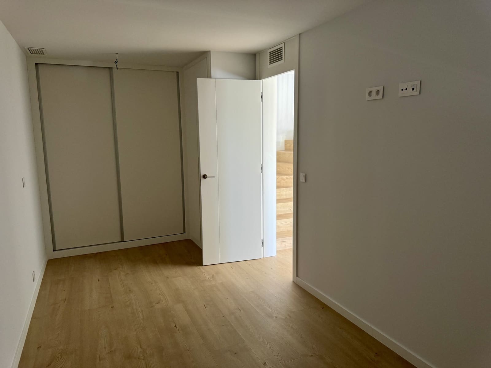 3 Zimmer Apartment zu verkaufen in La Nucia mit Pool Garage - 495.000 € (Ref: 10026071)