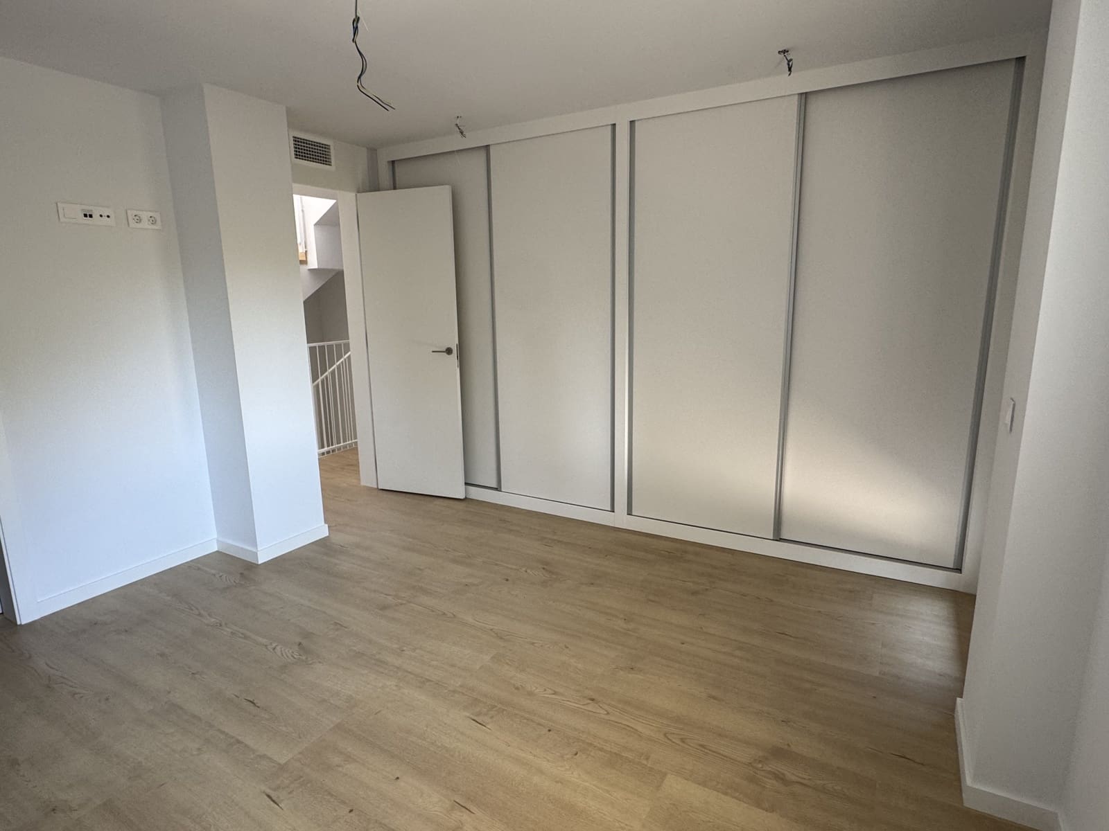 3 Zimmer Apartment zu verkaufen in La Nucia mit Pool Garage - 495.000 € (Ref: 10026071)