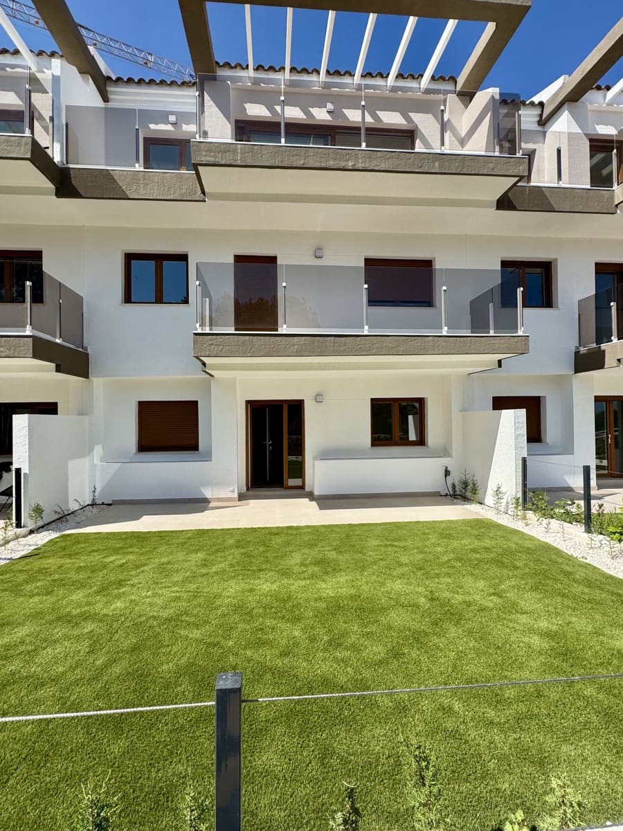 3 Zimmer Apartment zu verkaufen in La Nucia mit Pool Garage - 495.000 € (Ref: 10026071)