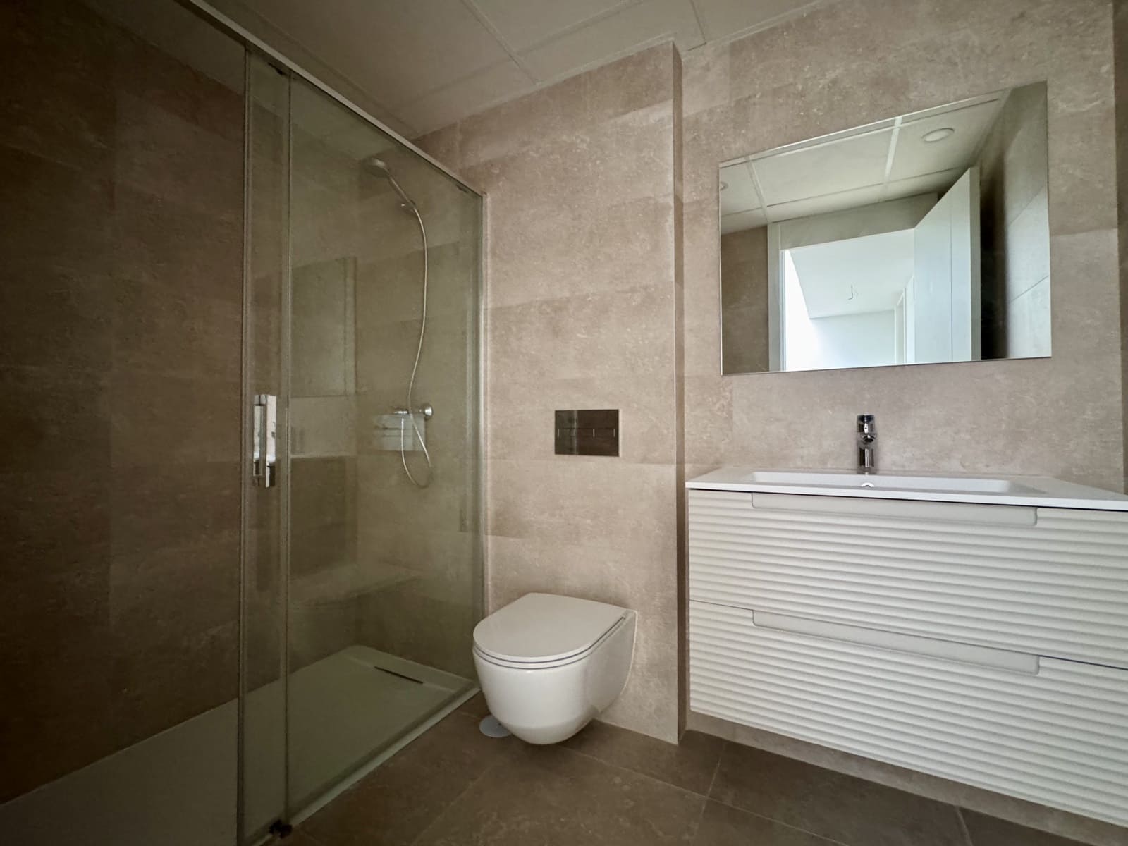 3 Zimmer Apartment zu verkaufen in La Nucia mit Pool Garage - 495.000 € (Ref: 10026071)