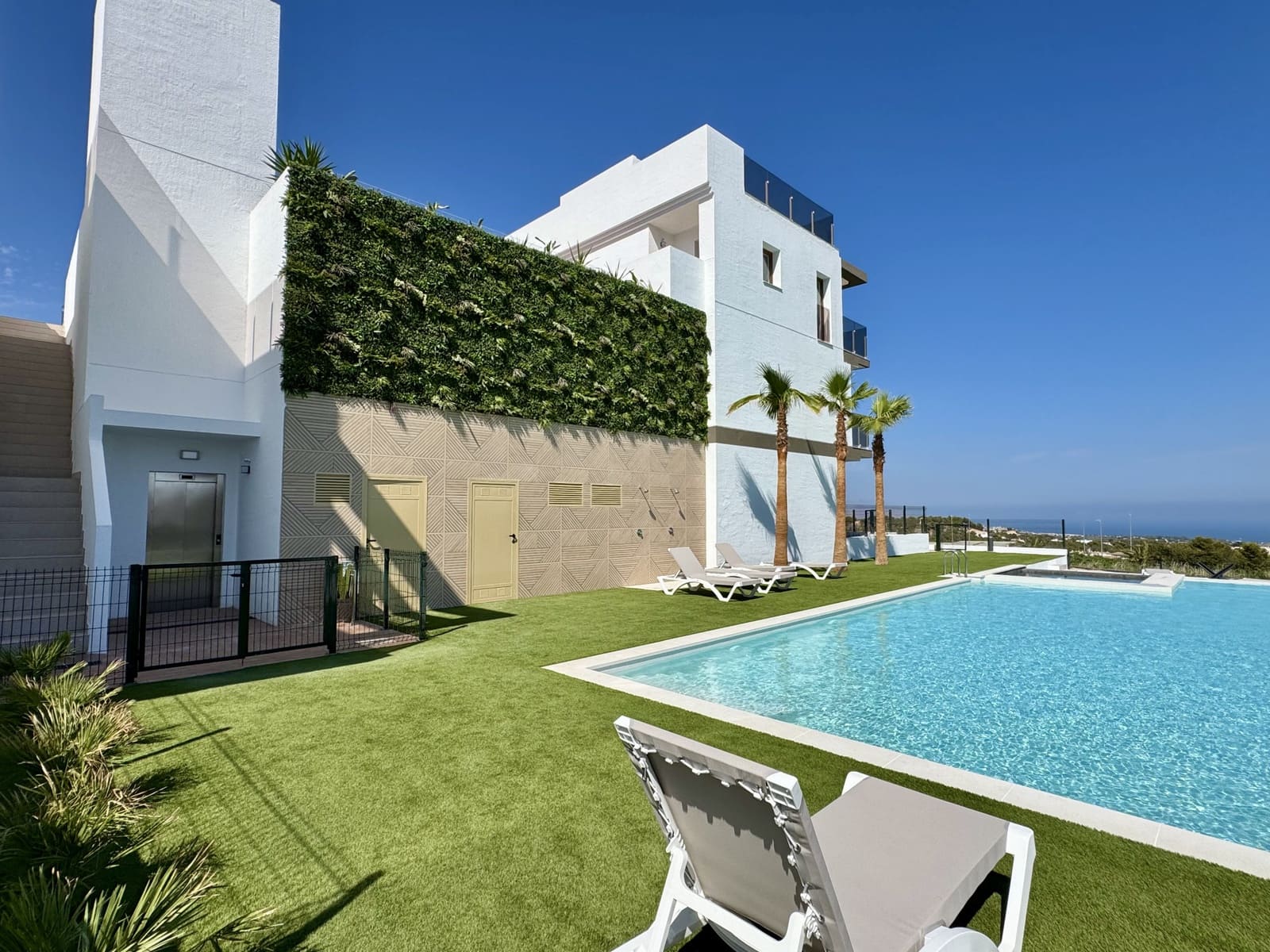 3 Zimmer Apartment zu verkaufen in La Nucia mit Pool Garage - 495.000 € (Ref: 10026071)