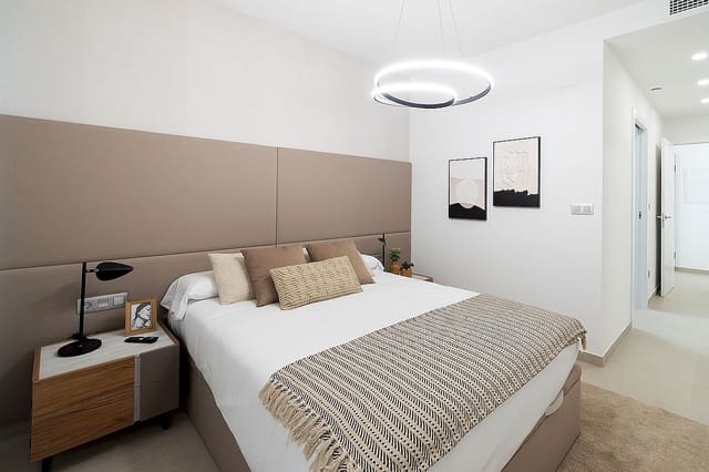 2 sypialnia Apartament na sprzedaż w Playa Poniente, Benidorm z basenem garażem - 798 000 € (Ref: 10026080)