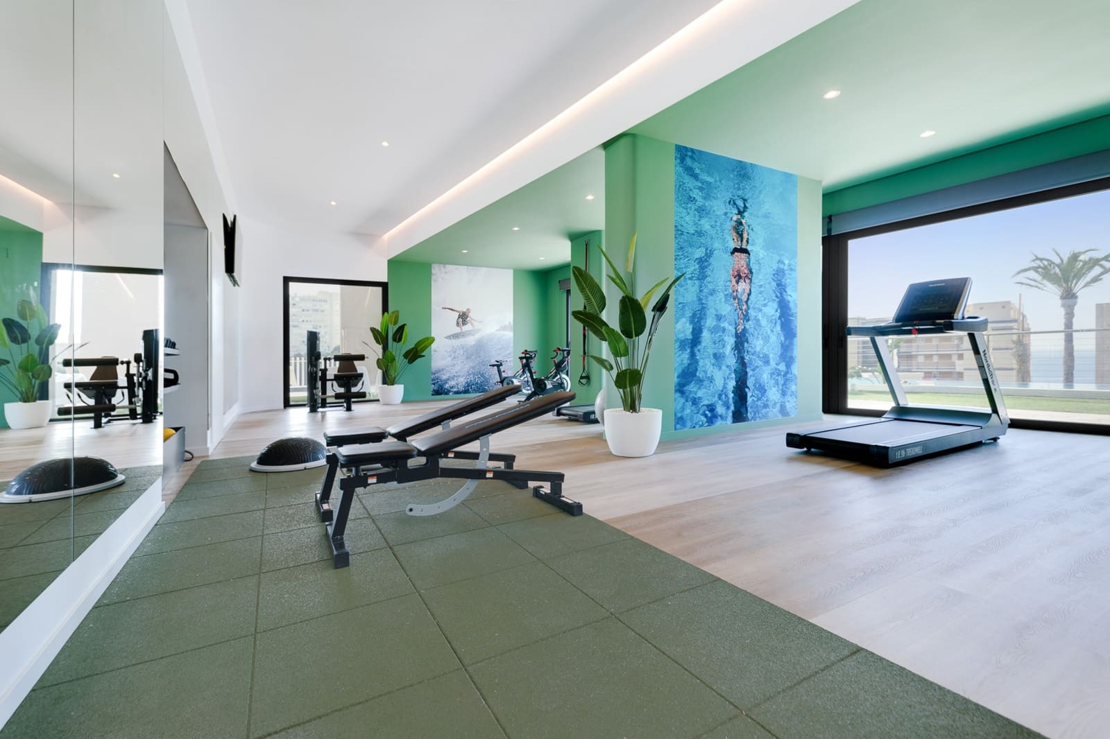 1 slaapkamer Appartement te koop in Benidorm met zwembad garage - € 562.000 (Ref: 10026087)