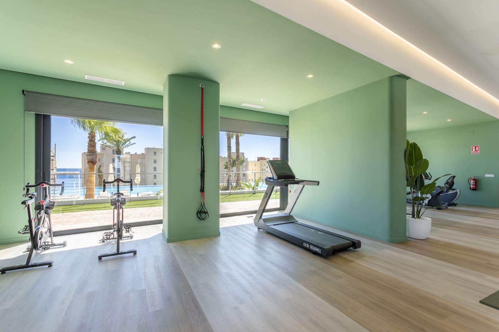 1 slaapkamer Appartement te koop in Benidorm met zwembad garage - € 562.000 (Ref: 10026087)