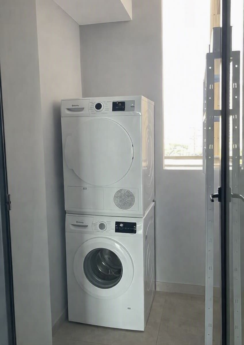 1 bedroom Apartment for sale in Benidorm with pool garage - € 562,000 (Ref: 10026087)
