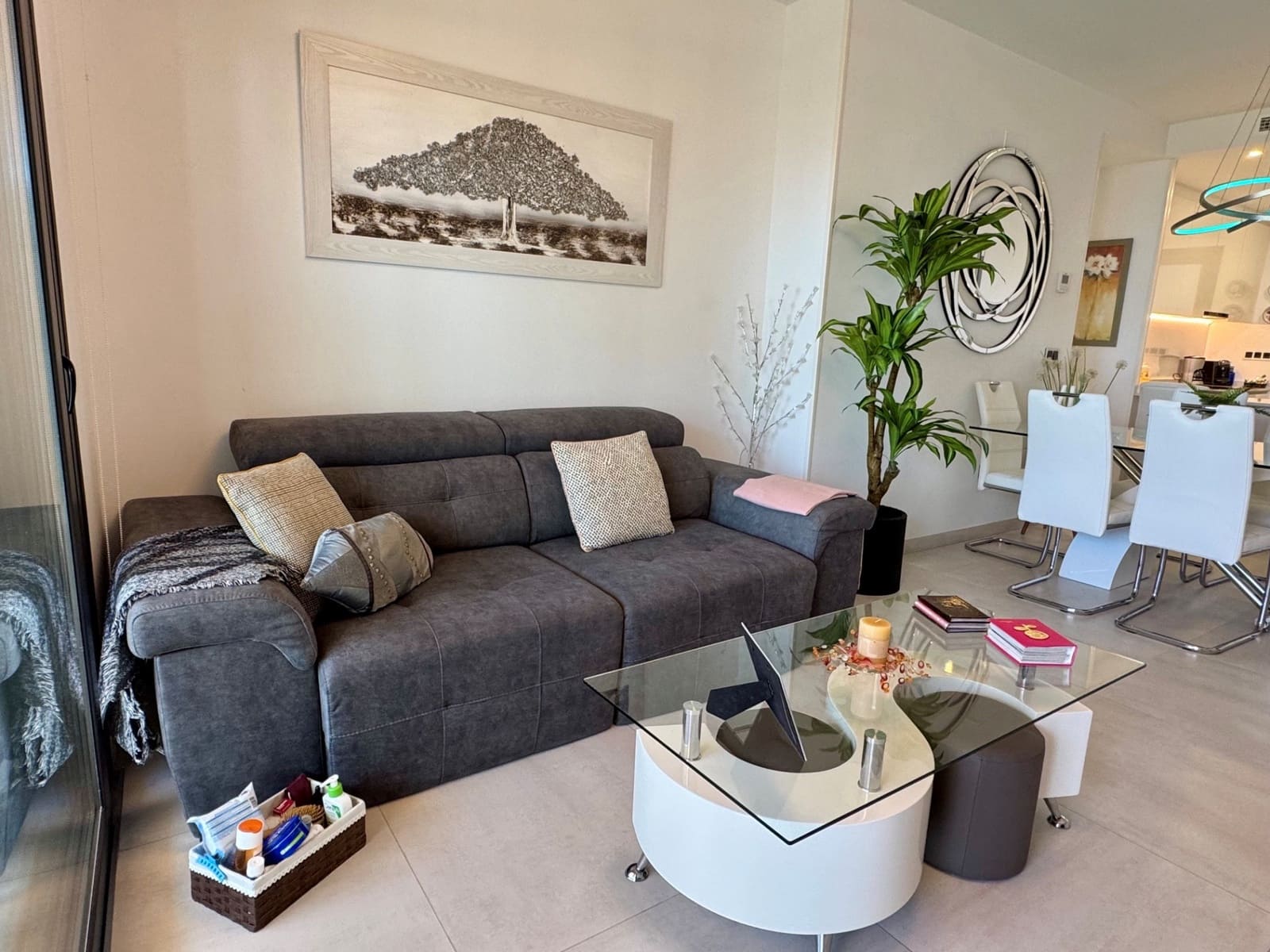 2 slaapkamer Appartement te koop in Benidorm met zwembad garage - € 675.000 (Ref: 10026091)