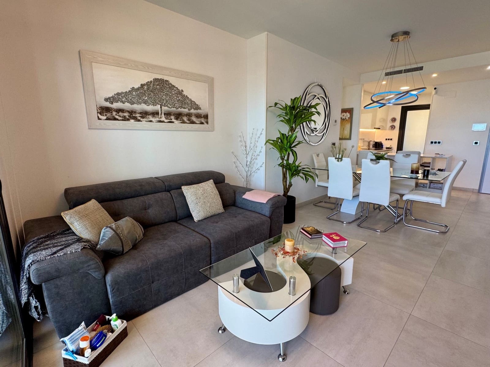 2 slaapkamer Appartement te koop in Benidorm met zwembad garage - € 675.000 (Ref: 10026091)