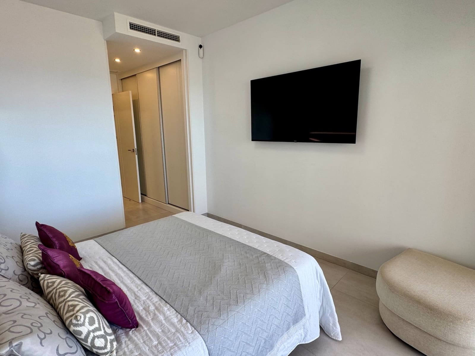 2 slaapkamer Appartement te koop in Benidorm met zwembad garage - € 675.000 (Ref: 10026091)