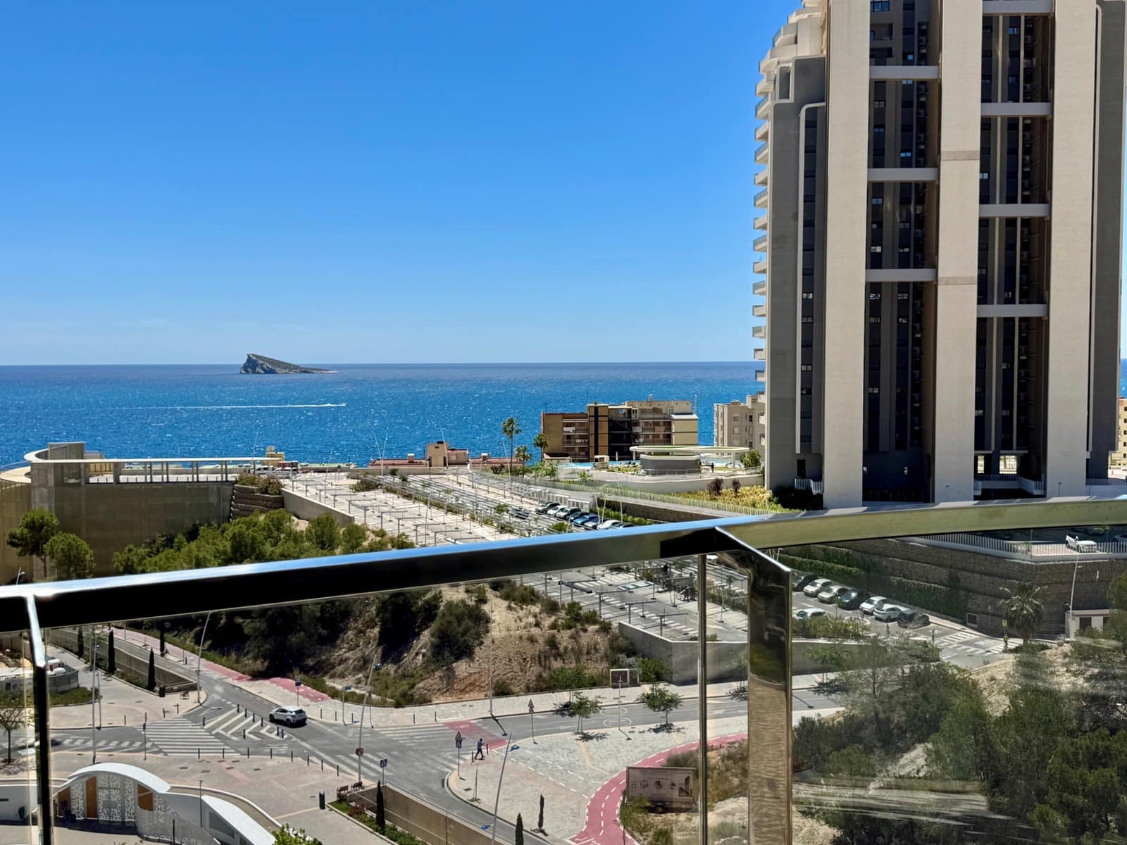 2 slaapkamer Appartement te koop in Benidorm met zwembad garage - € 675.000 (Ref: 10026091)