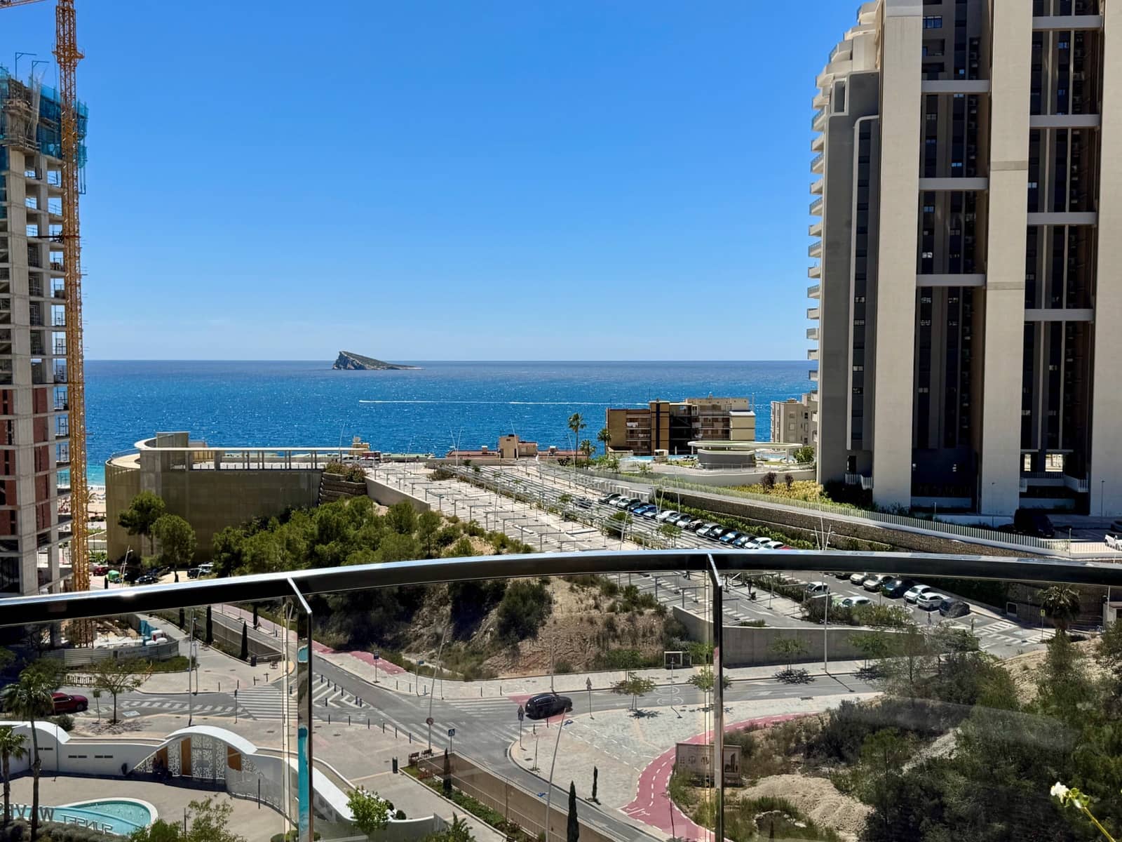 2 slaapkamer Appartement te koop in Benidorm met zwembad garage - € 675.000 (Ref: 10026091)