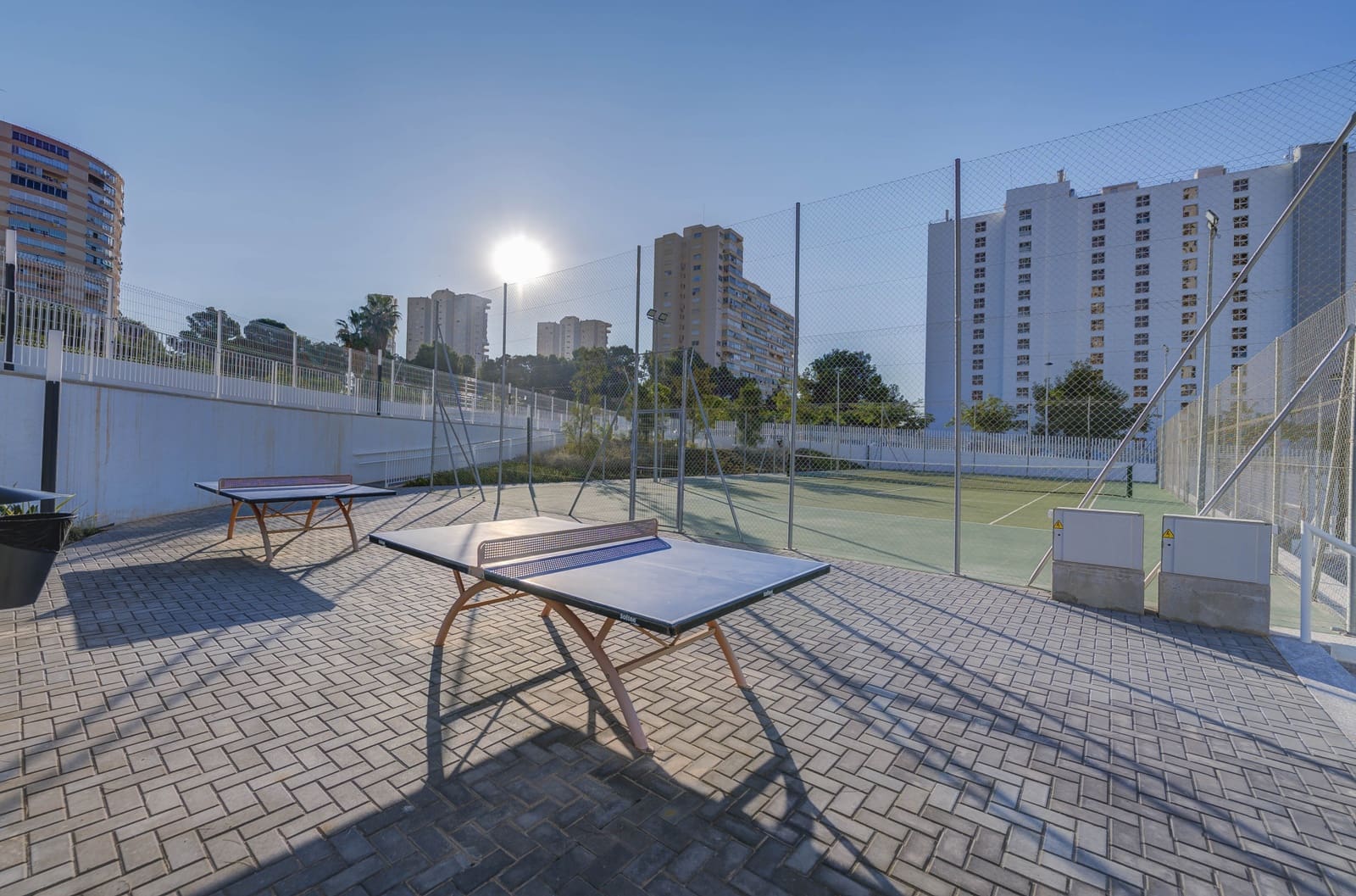 2 slaapkamer Appartement te koop in Benidorm met zwembad garage - € 675.000 (Ref: 10026091)