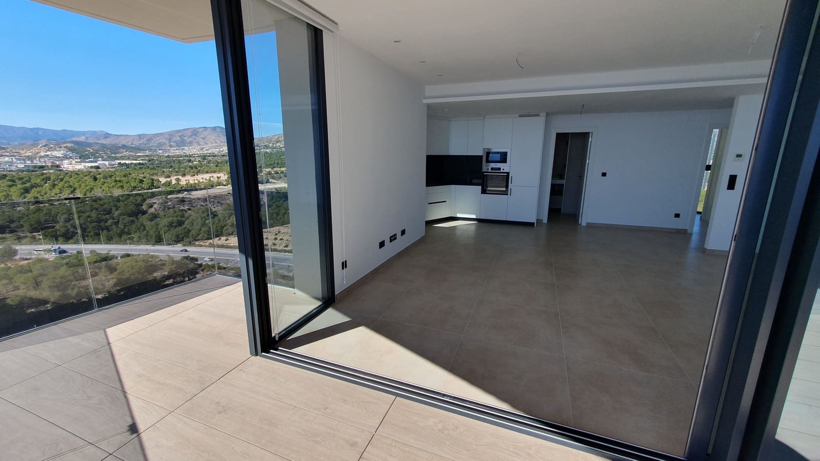 2 makuuhuone Huoneisto myytävänä paikassa Benidorm mukana uima-altaan 
autotalli - 595 000 € (Ref: 10026092)