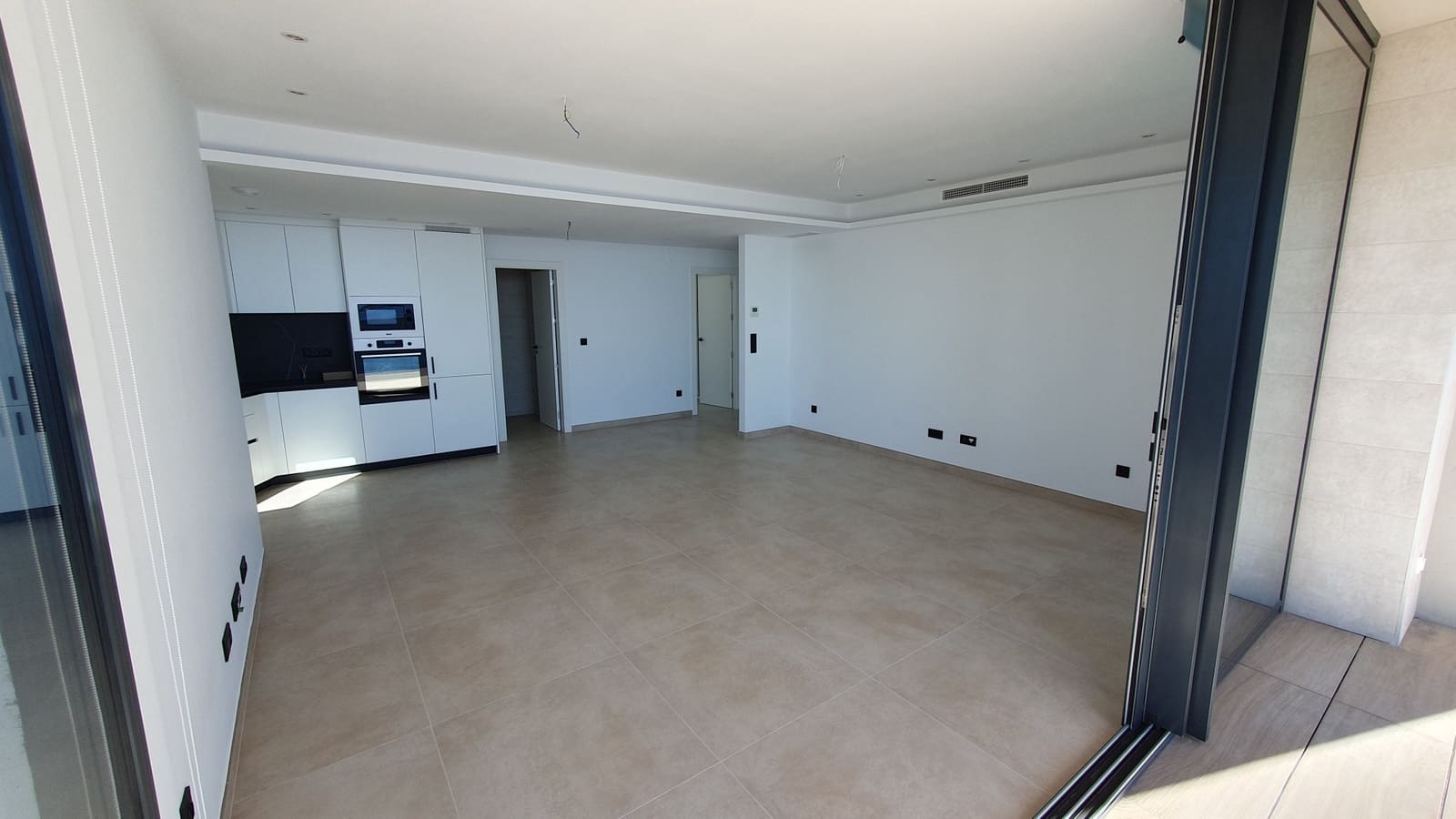 2 makuuhuone Huoneisto myytävänä paikassa Benidorm mukana uima-altaan 
autotalli - 595 000 € (Ref: 10026092)