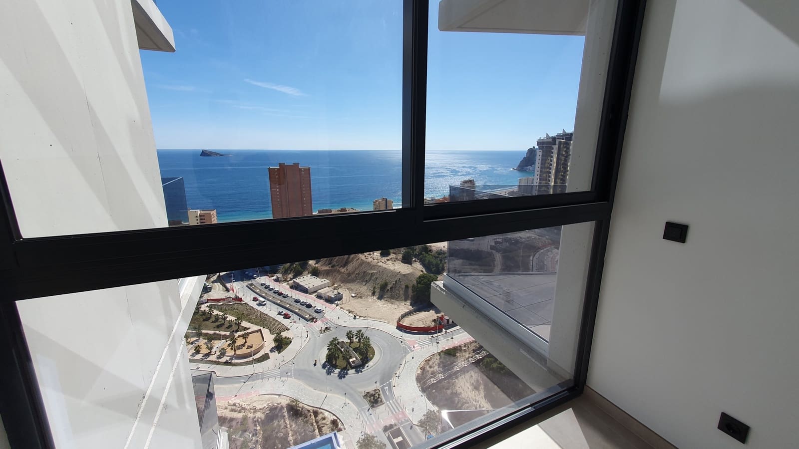 2 makuuhuone Huoneisto myytävänä paikassa Benidorm mukana uima-altaan 
autotalli - 595 000 € (Ref: 10026092)