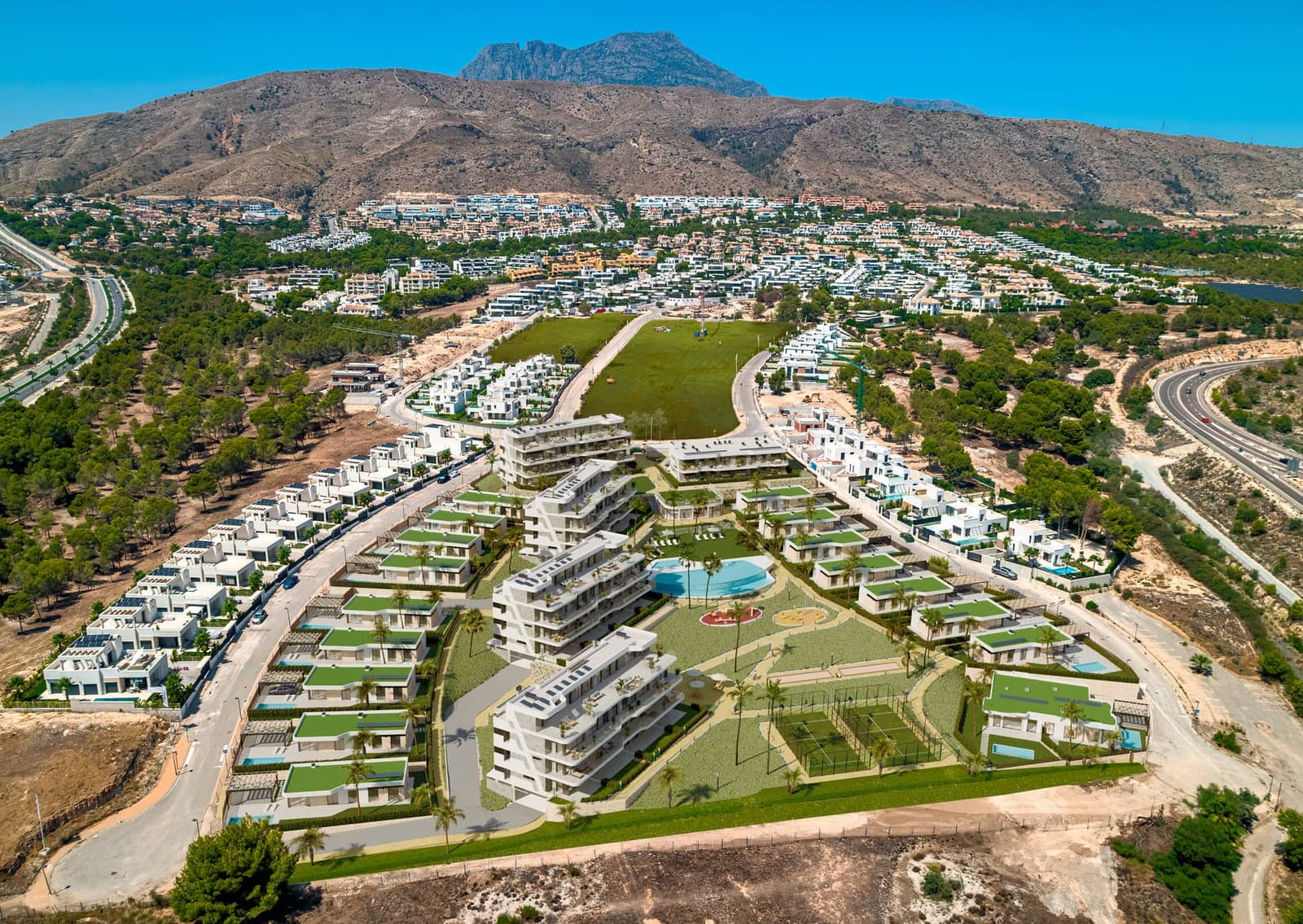 3 quarto Apartamento para venda em Finestrat com piscina garagem - 495 000 € (Ref: 10026100)
